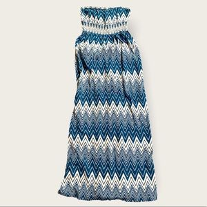Old Navy Blue / White strapless striped maxi dress